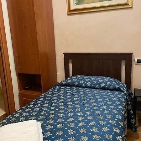 再见罗马旅馆 招待所 3*