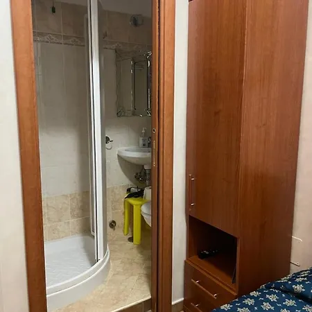 再见罗马旅馆 招待所 3*