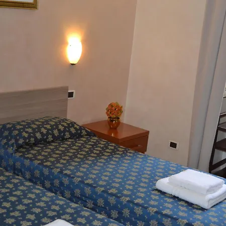 再见罗马旅馆 3*