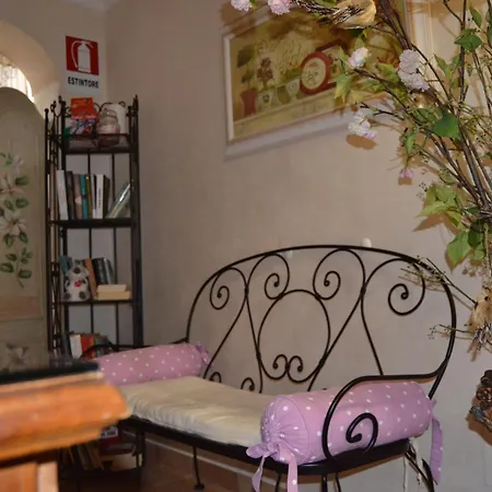 Bye Casa de hóspedes 3*