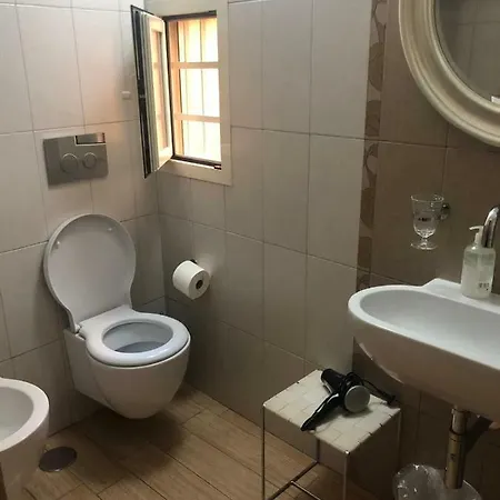 Casa de hóspedes Bye 3*